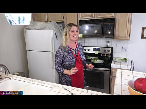 ❤️ Stepmom milking him in the kitchen before his date. ❤️ Hardcore porn at en-gb.chancel.top ❌❤